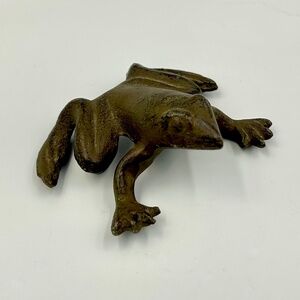 Vintage Cast Iron Frog Toad Figurine Paperweight Collectible Decor Gift